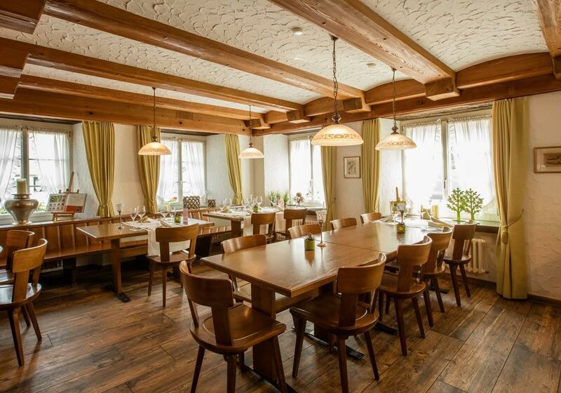 Datei:Gasthaus Sternen - Gaststube.jpg