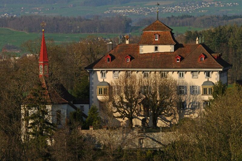 Datei:Csm kath-aargau-schlosskapelle-villmergen-hilfikon-panorama 4278b8afe9.jpeg