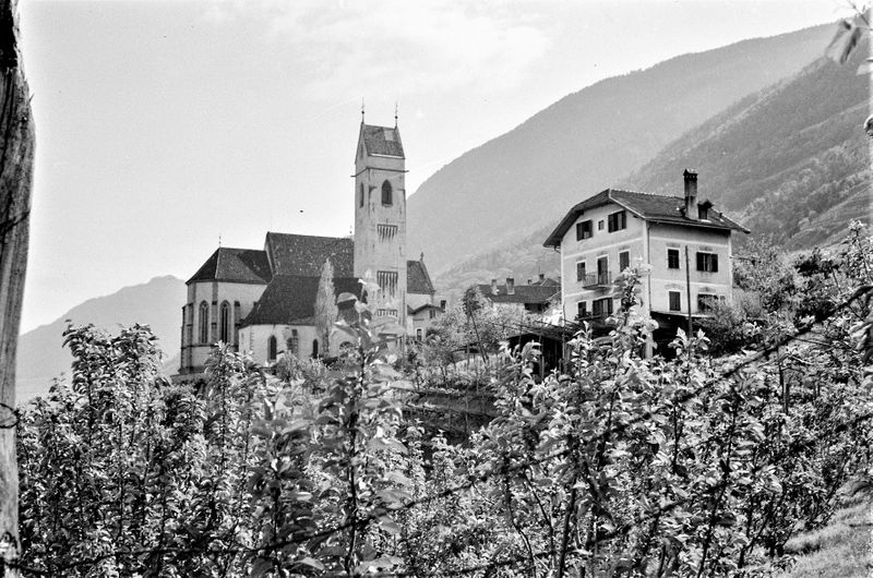 Datei:Marling Kirche.jpg